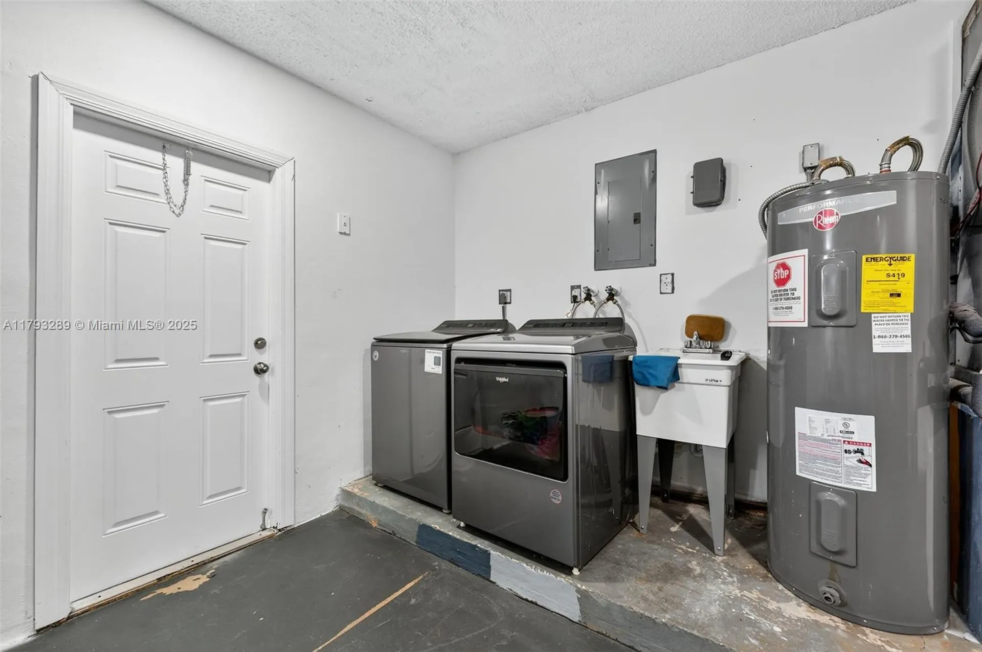 8588 NW 27th Drive Coral Springs FL 33065