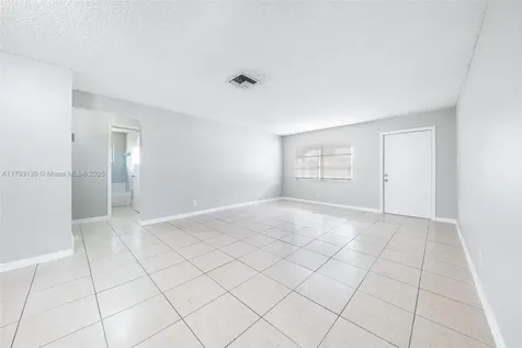 9103 NW 81st Court Tamarac FL 33321