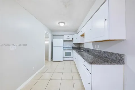 9103 NW 81st Court Tamarac FL 33321