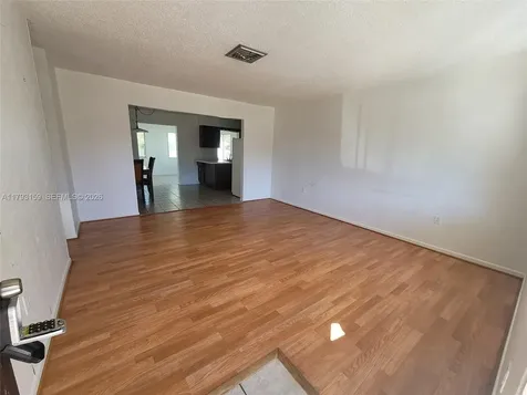 1112 Evanston Street Sebring FL 33870