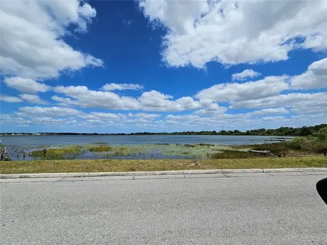 1112 Evanston Street Sebring FL 33870