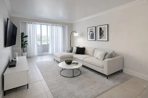 8305 SW 152nd Avenue Miami FL 33193