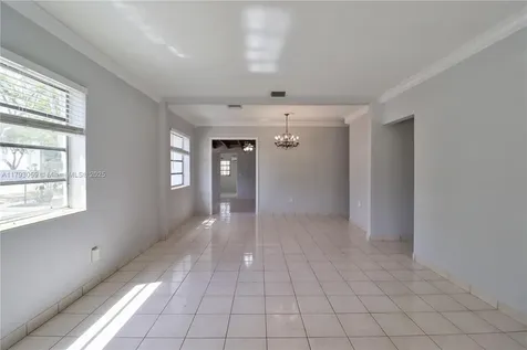 6397 SW 9th Street West Miami FL 33144