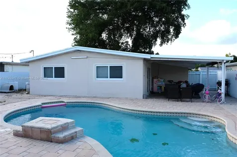 7000 SW 10th Street Pembroke Pines FL 33023