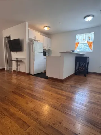 361 Collins Avenue Miami Beach FL 33139