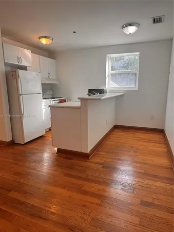 361 Collins Avenue Miami Beach FL 33139