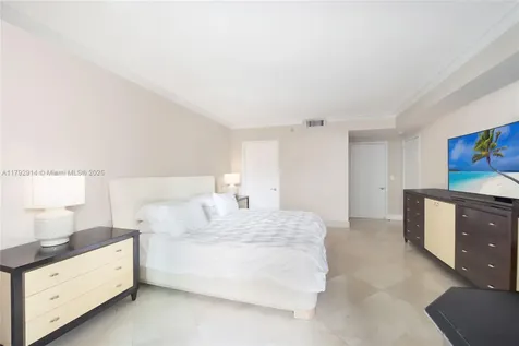 3400 SW 27th Avenue Coconut Grove FL 33133
