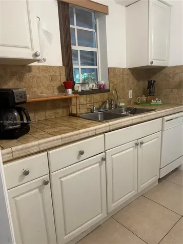 40 NE 49th Street Miami FL 33137