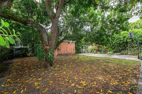 40 NE 49th Street Miami FL 33137