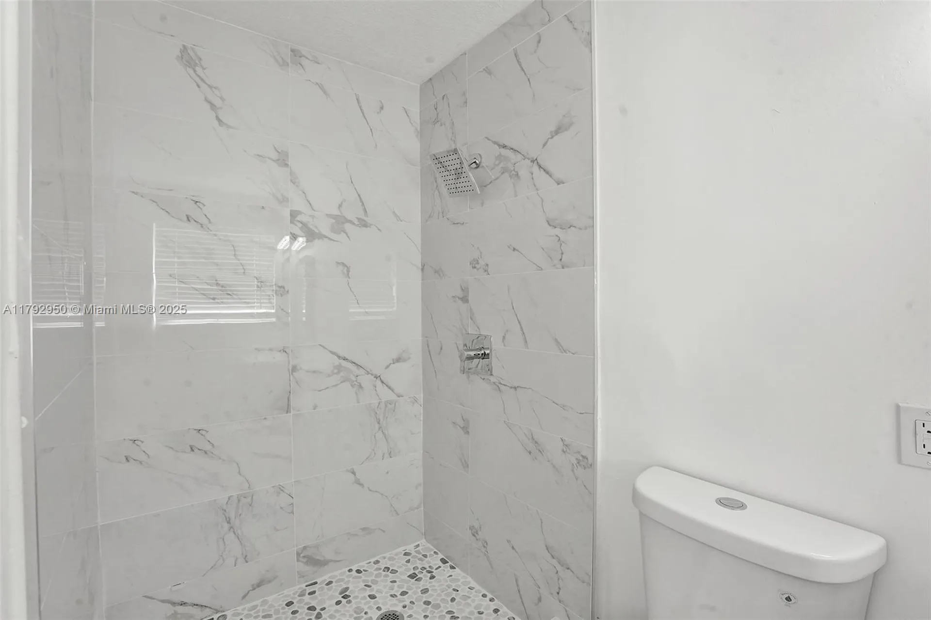 5657 Grant Street Hollywood FL 33021