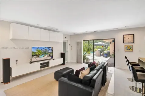 17005 SW 80th Court Palmetto Bay FL 33157
