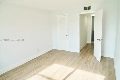 9041 Sunrise Lakes Boulevard Sunrise FL 33322