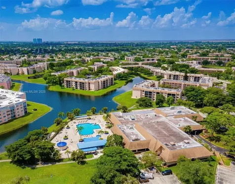 9041 Sunrise Lakes Boulevard Sunrise FL 33322