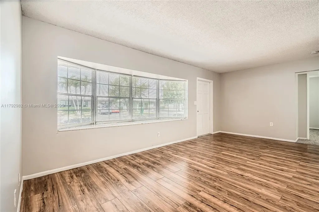 4109 NW 79th Avenue Coral Springs FL 33065