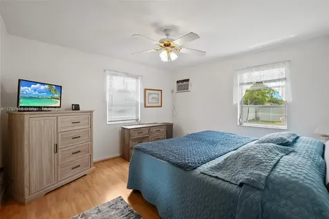 288 Pocatella Street Miami Springs FL 33166