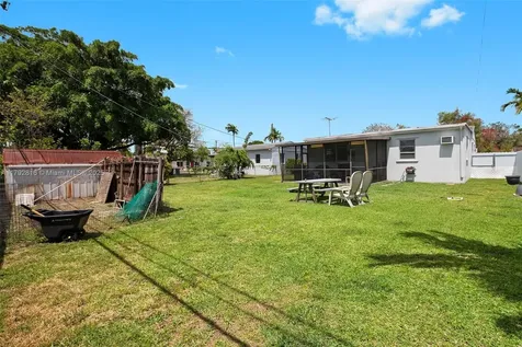 288 Pocatella Street Miami Springs FL 33166