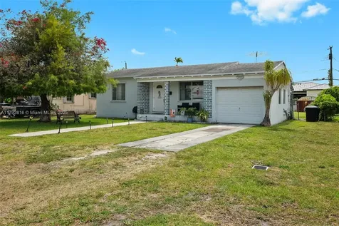 288 Pocatella Street Miami Springs FL 33166