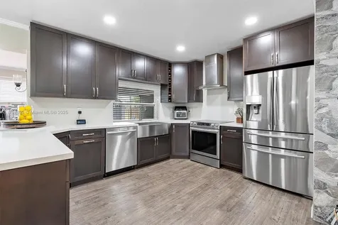 8420 Taft Street Pembroke Pines FL 33024