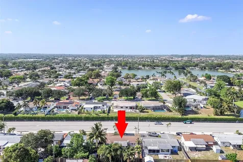 8420 Taft Street Pembroke Pines FL 33024