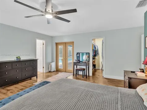 118 SW 100th Terrace Coral Springs FL 33071