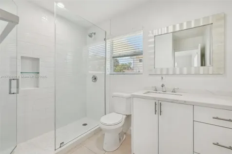 5221 SW 90th Terrace Cooper City FL 33328