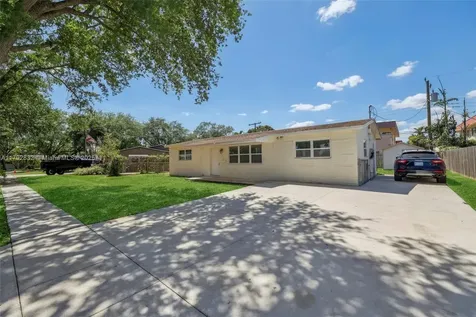 5221 SW 90th Terrace Cooper City FL 33328