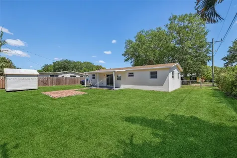 5221 SW 90th Terrace Cooper City FL 33328
