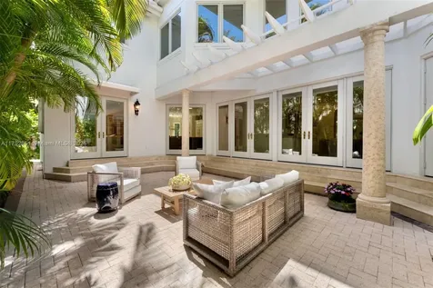 7251 SW 47th Court Miami FL 33143