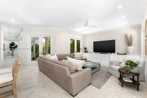 7251 SW 47th Court Miami FL 33143
