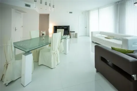 3370 Hidden Bay Drive Aventura FL 33180