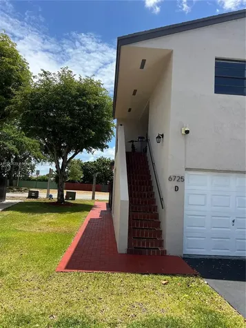 6725 SW 137th Court Miami FL 33183