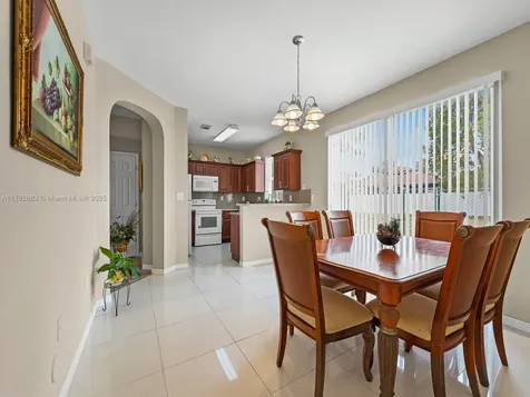13845 SW 273rd Terrace Homestead FL 33032