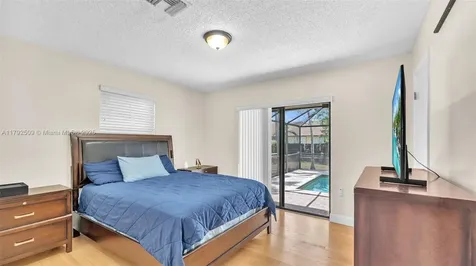 19241 SW 93rd Road Cutler Bay FL 33157