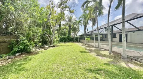 19241 SW 93rd Road Cutler Bay FL 33157