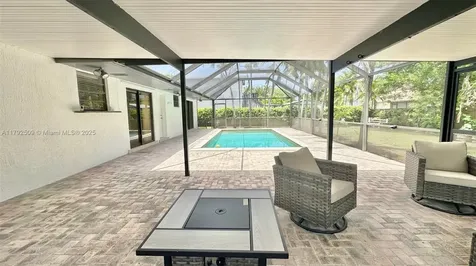 19241 SW 93rd Road Cutler Bay FL 33157