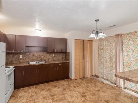 19357 NW 29th Avenue Miami Gardens FL 33056