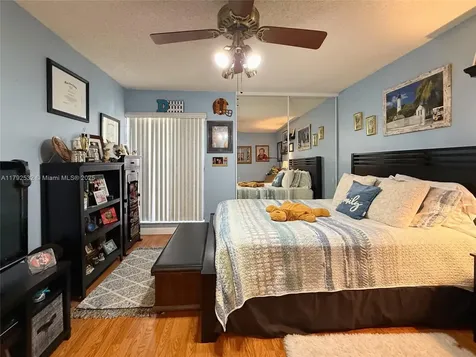 14811 SW 125th Court Miami FL 33186