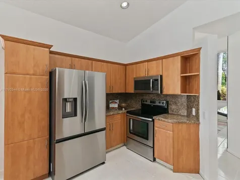 1230 SW 102nd Avenue Pembroke Pines FL 33025