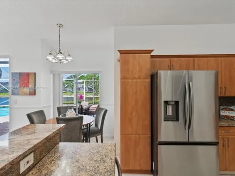 1230 SW 102nd Avenue Pembroke Pines FL 33025