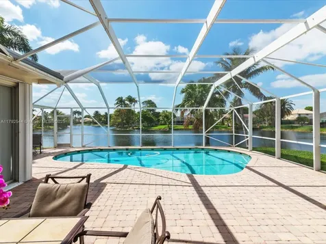 1230 SW 102nd Avenue Pembroke Pines FL 33025