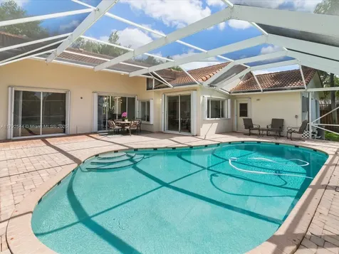 1230 SW 102nd Avenue Pembroke Pines FL 33025