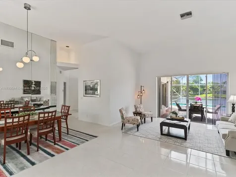 1230 SW 102nd Avenue Pembroke Pines FL 33025