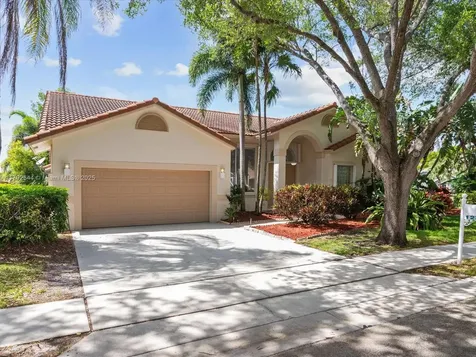 1230 SW 102nd Avenue Pembroke Pines FL 33025