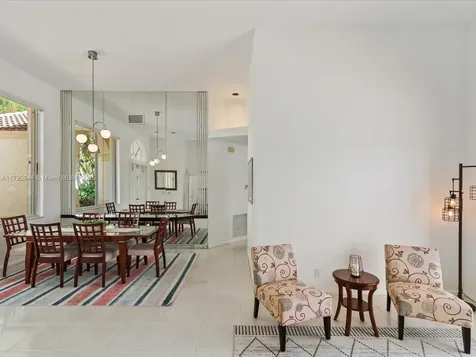 1230 SW 102nd Avenue Pembroke Pines FL 33025