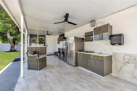 1361 NW 98th Terrace Miami FL 33147