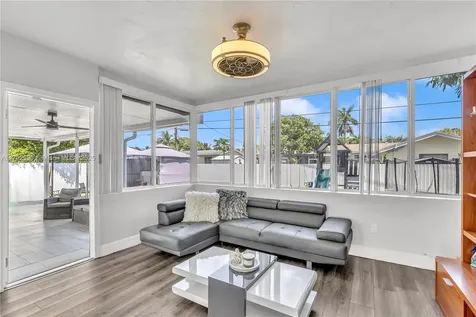 1361 NW 98th Terrace Miami FL 33147