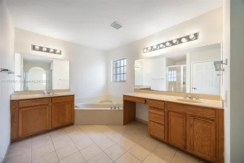 27056 SW 140th Place Homestead FL 33032