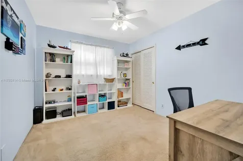 4701 Garfield Street Hollywood FL 33021
