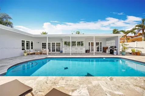 4701 Garfield Street Hollywood FL 33021