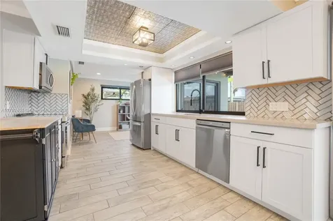 11811 NW 29th Street Sunrise FL 33323
